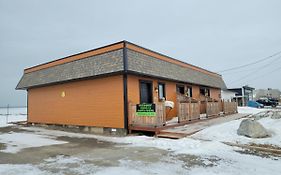 Motel Au Bord De L'Eau